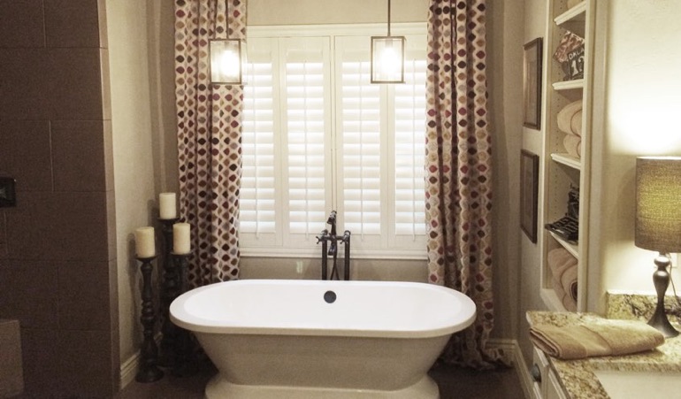 Polywood Shutters in Fort Myers Bathroom